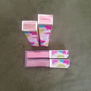 2 Too Faced comfort lip glaze never used